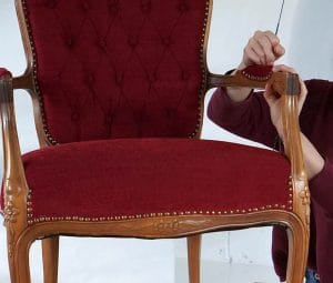 Wunderschöner, antiker Sessel aus unserer Polsterei in Freiburg